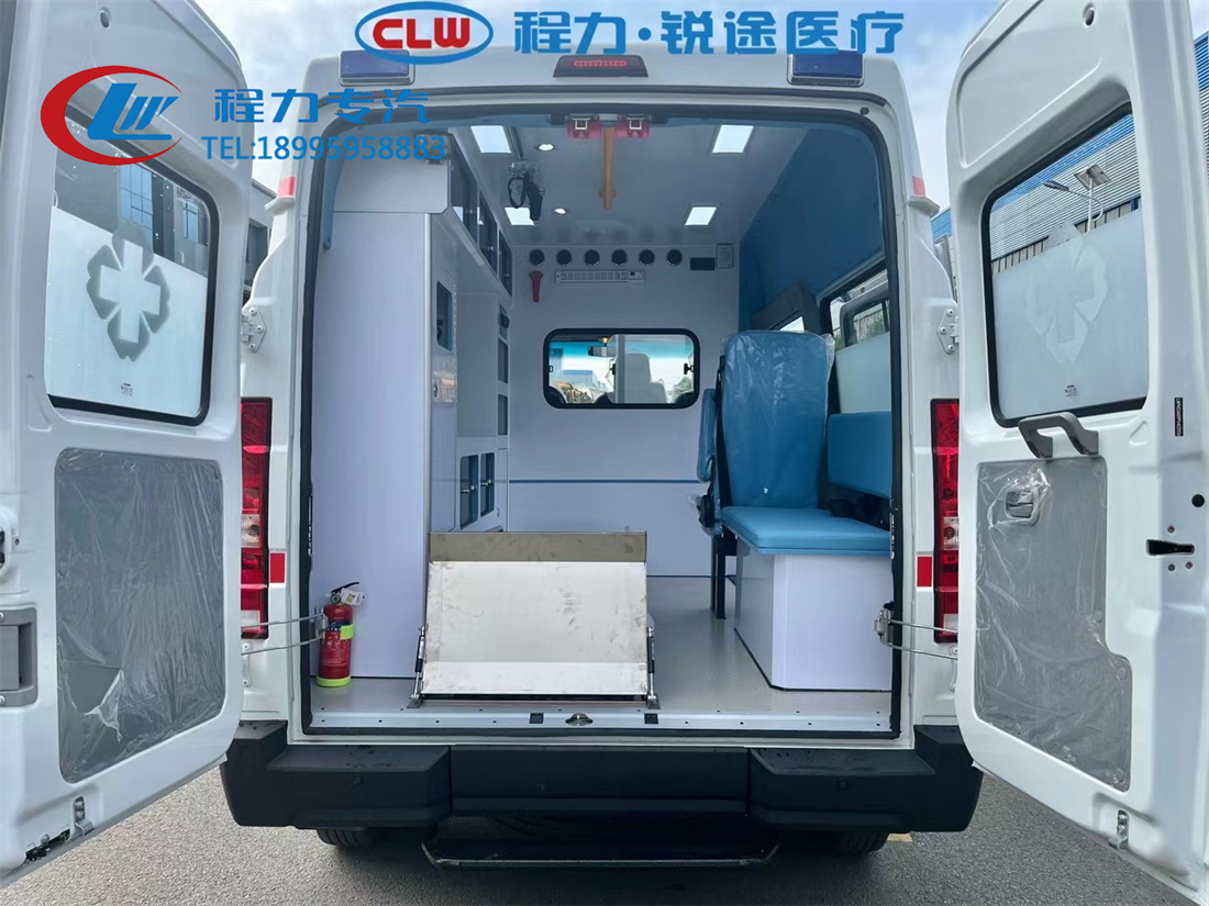 依維柯短軸救護(hù)車(chē)（柴油）